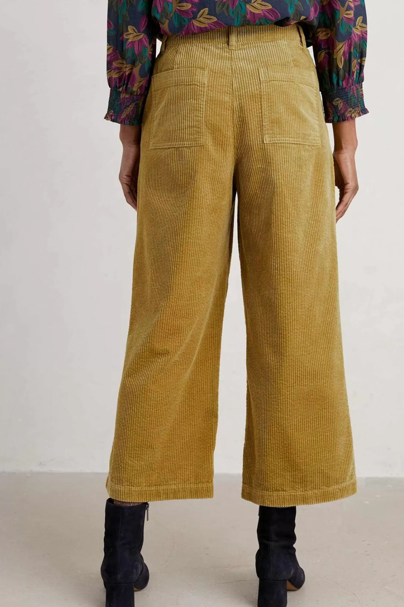 Seasalt Cornwall Trousers & Shorts<Asphodel Cord Trousers Yellow Moss