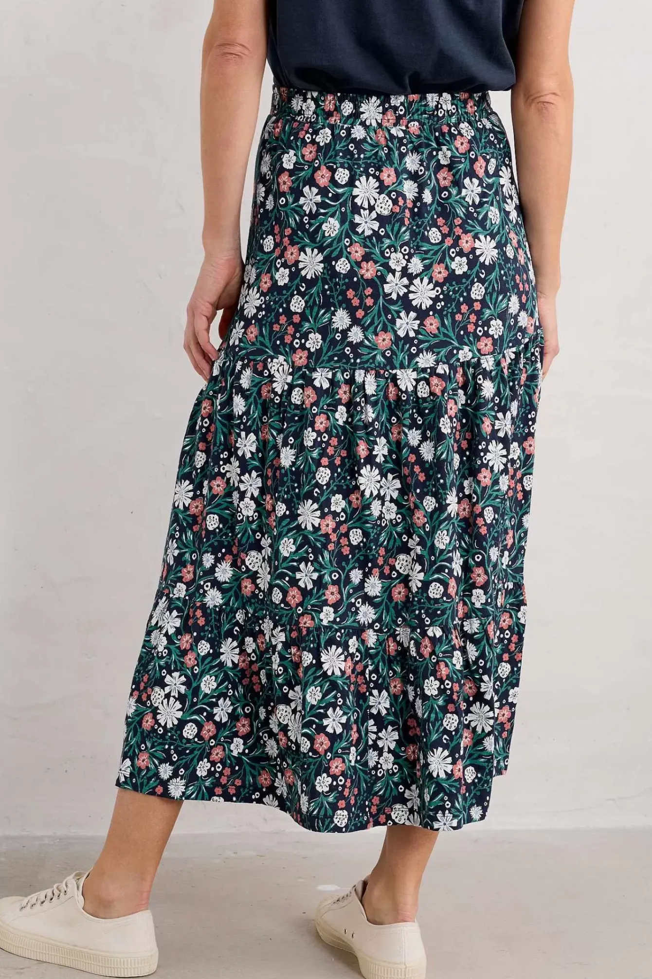 Seasalt Cornwall Skirts<Line Strokes Tiered Midi Skirt Creekside Floral Maritime