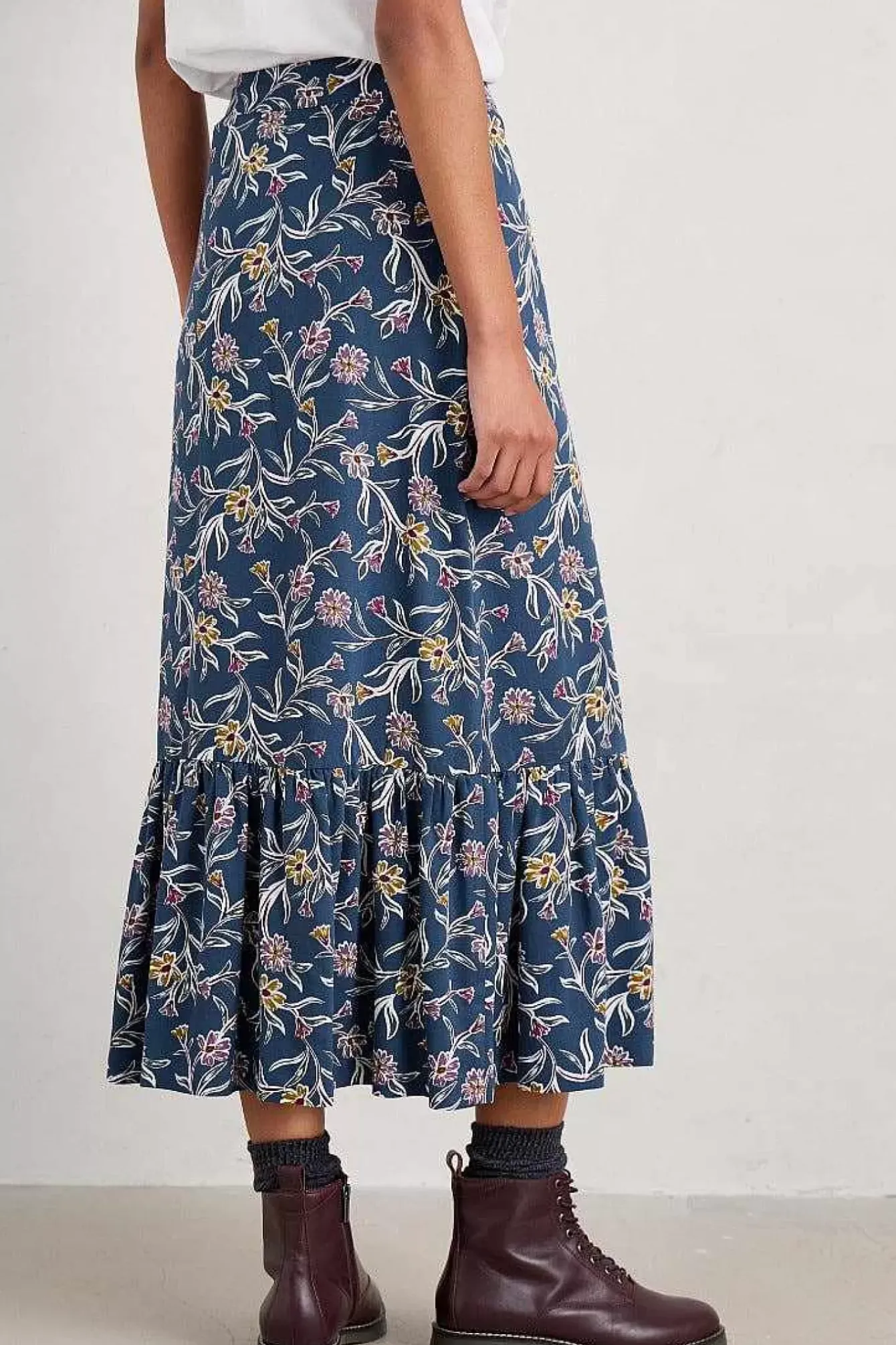 Seasalt Cornwall Skirts<Wildflower Field Tiered Midi Skirt Printed Plant Squall